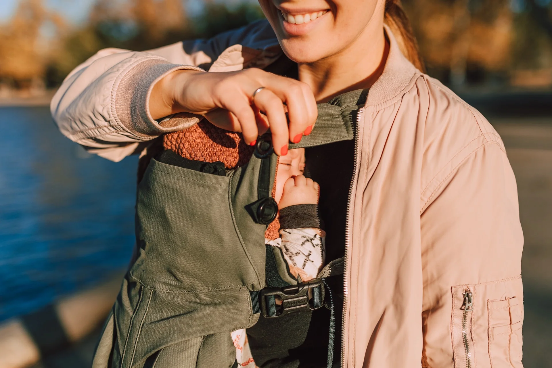 Babywearing Benefits: Bonding, Convenience, and Comfort