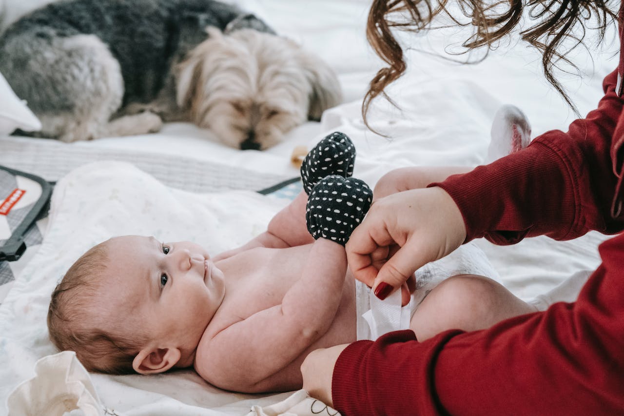 10 Essential Newborn Baby Care Tips
